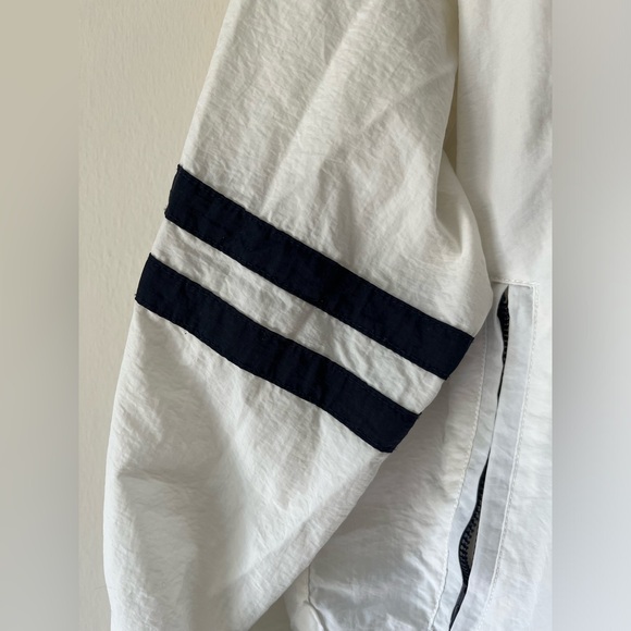 Brandy Melville Jacket - Picture 4 of 5